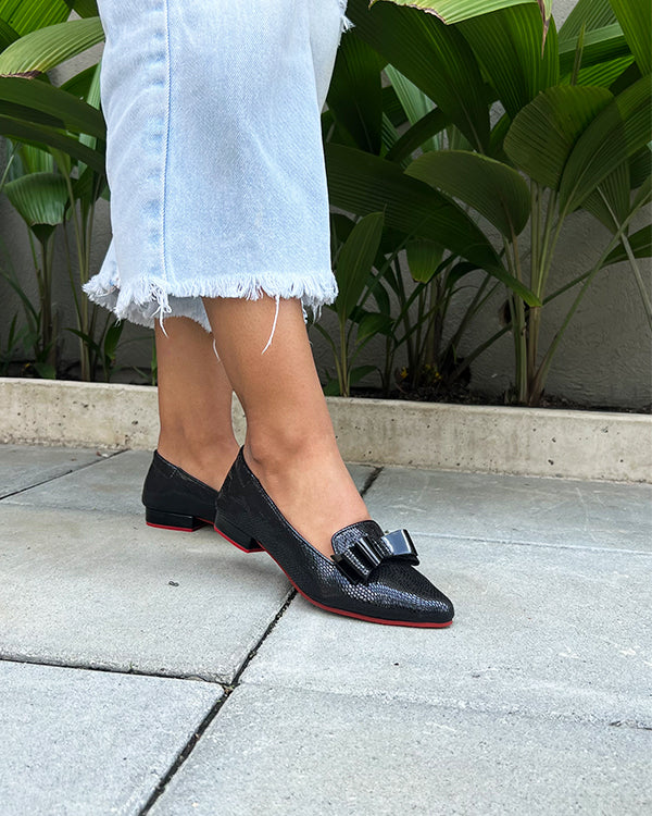 Baleta puntuda de moño