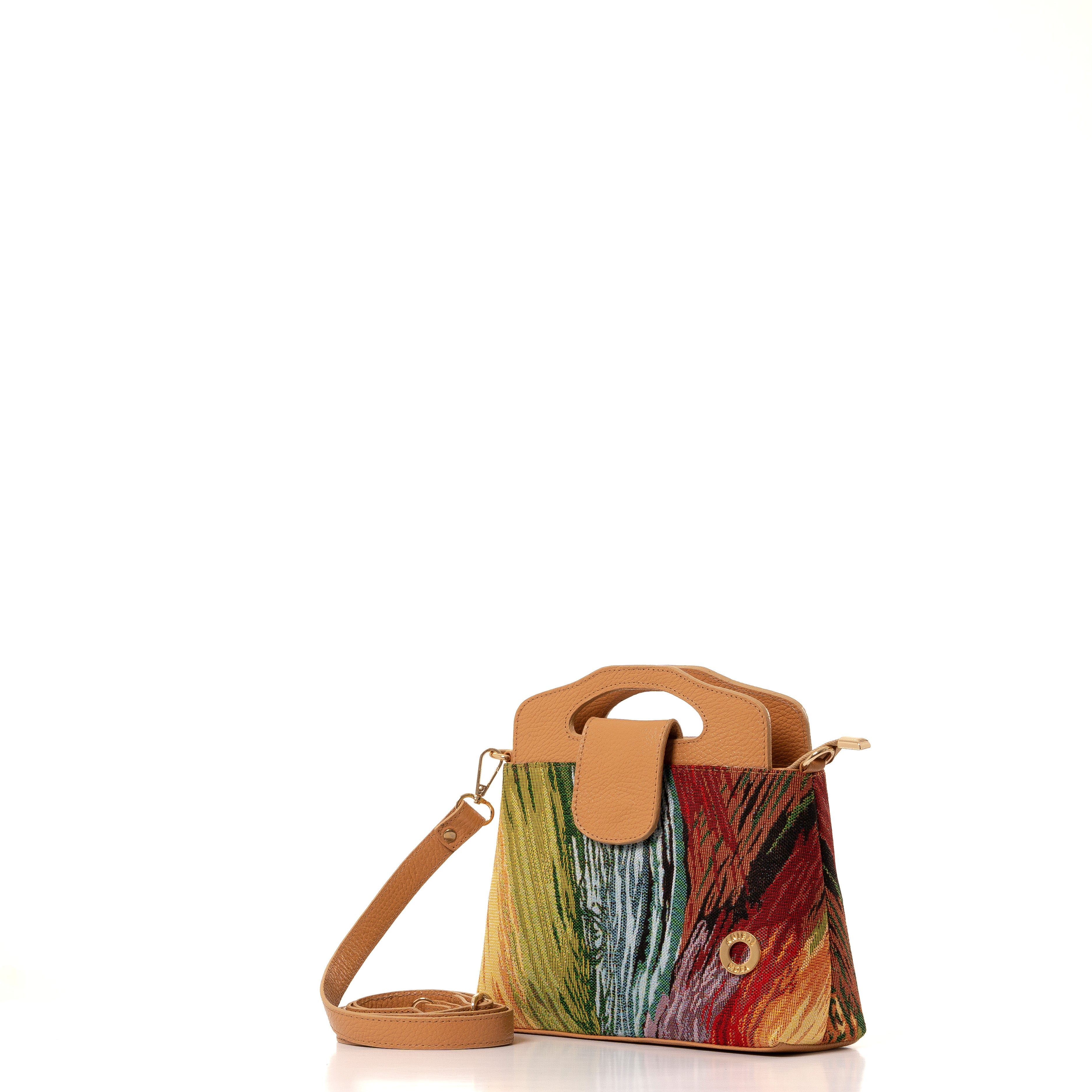 Cálido atardecer miel desierto